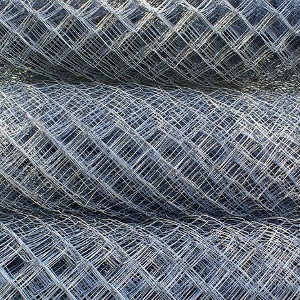 Siatki ogrodzeniowe i cieniujące